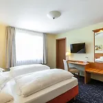 Mercure Center 3*