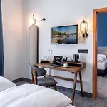 Mercure Center 3*