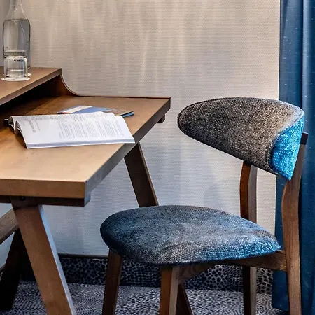 מלון Mercure Center