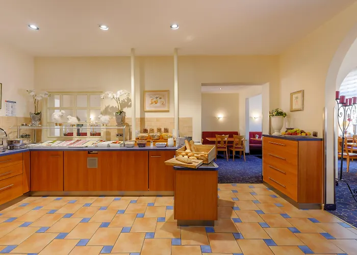 Hotel Mercure Center 3*