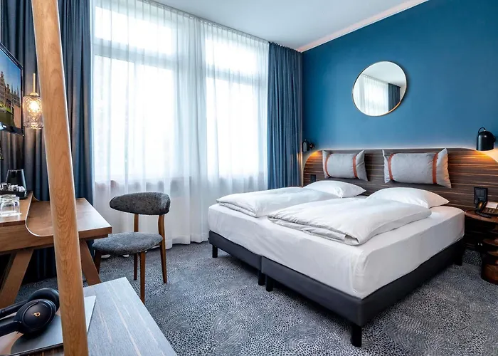 Mercure Center Hotel 3*