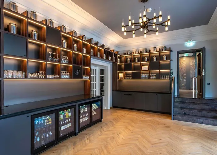 Mercure Center Hotel